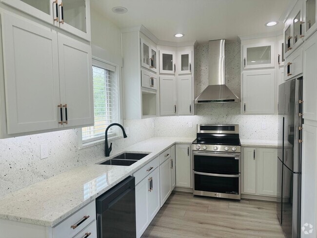 Building Photo - BRAND NEW 1-Bed/1-Bath INCLUDES ALL UTILITIES Rental
