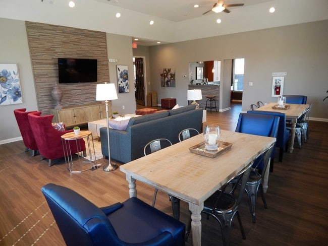 Photo - Residences of Gallatin