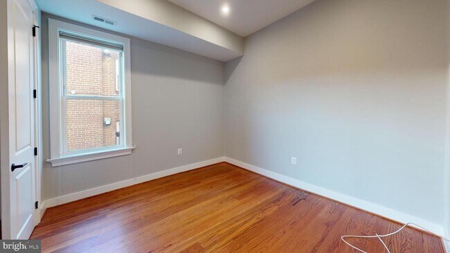 Photo - 1619 Constitution Ave NE Unit 1