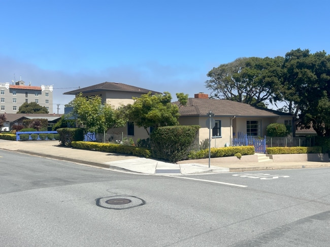 Lovely well-kept single family home in Pac... - Lovely well-kept single family home in Pac...