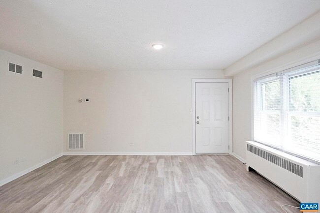 Photo - 616 ROCK CREEK Rd Unidad B