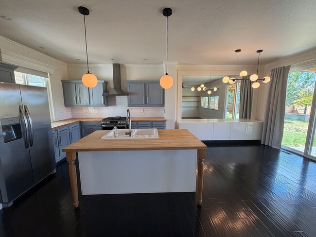 Photo - Beautiful Home in Stead!