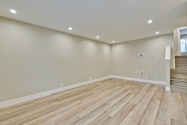 Photo - Stunning Modern Almost New Condo, Pets Welcome!
