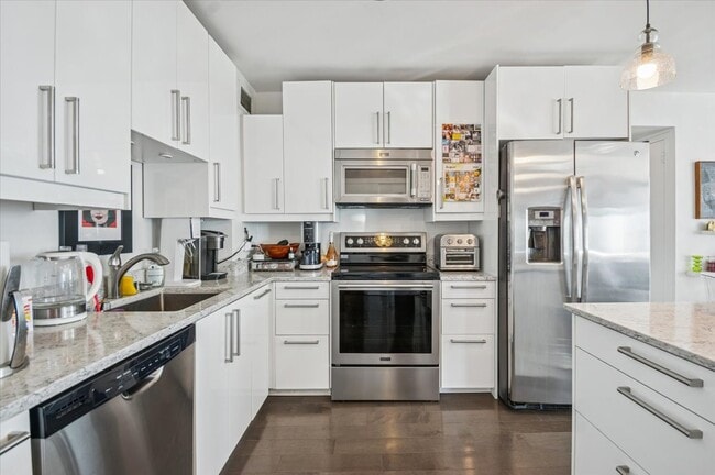 Photo - 3600 N Lake Shore Dr Unit 1601