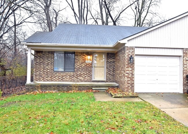 Building Photo - Shelby Township-2 Bedroom Duplex with Basement, Deck & Attached Garage