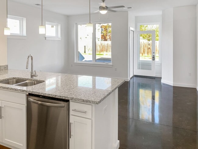 Photo - 2 Bedroom, 2 Bathroom downstairs unit in Manchester! Tons of natural light, modern look