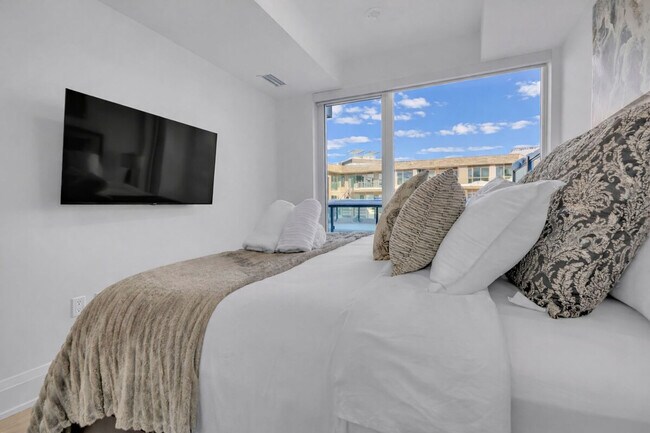 Photo - 333 Sunseeker Ave Unit SI ID1556412P