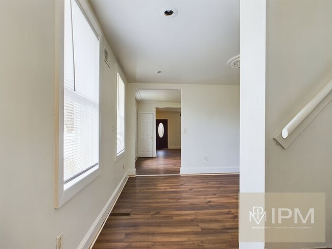 Photo - Spacious 4 Bedroom, 1 Bath Home in York, Pa!