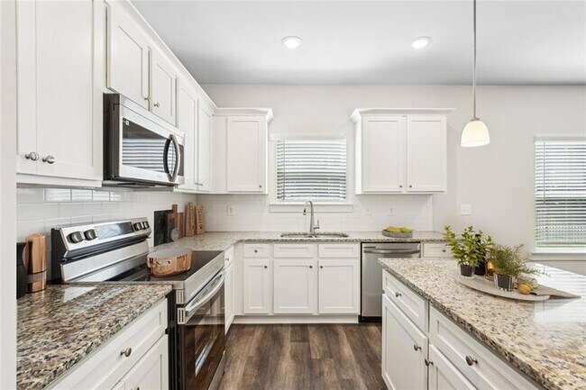 Photo - 2300 Paris Rd