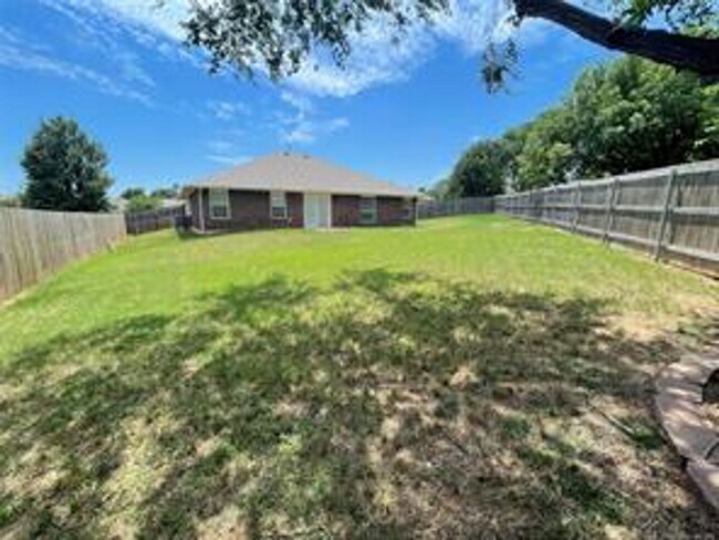 Photo - WOODCREEK ADDITION | PRIME LOCATION NEAR OU