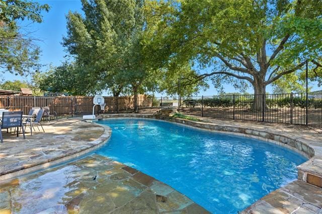 Photo - 1824 Staree Ln