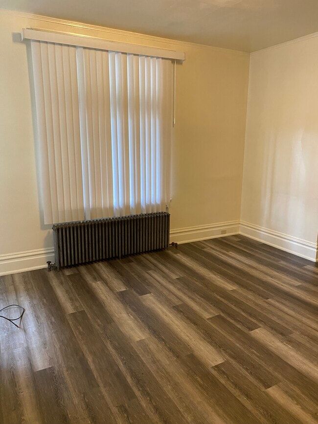 Photo - 127 Seminary Ave Unit 1