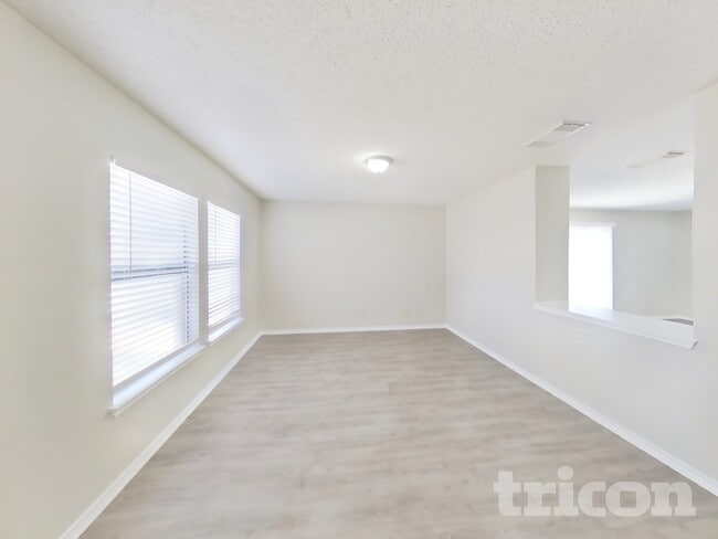 Photo - 6714 Barton Rock Ln