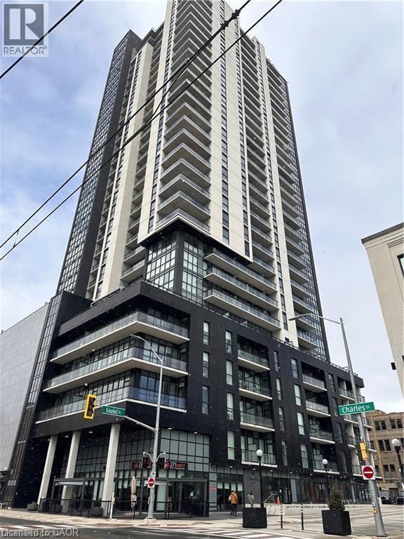 Photo - 60 Charles St W Unité 404