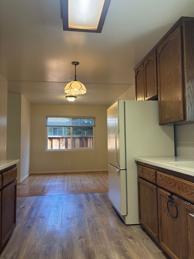 Photo - Prime Santa Clara Living Minutes from SCU, Valley Fair & Santana Row, Must See!!