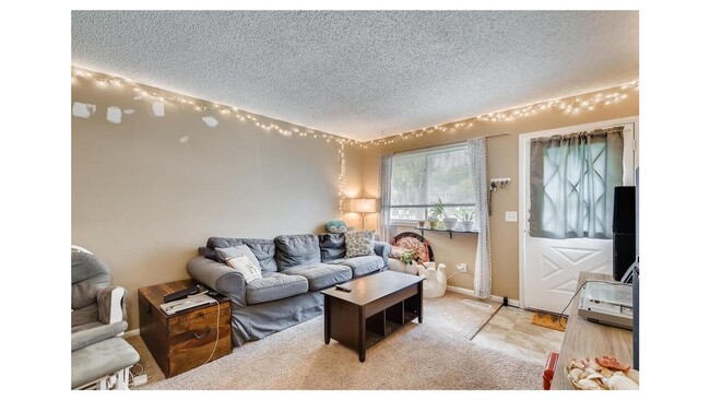Photo - Great 2 Bedroom, 2 Bathroom Side by Side Townhome Unit Available in Coon Rapids - WON'T LAST LONG