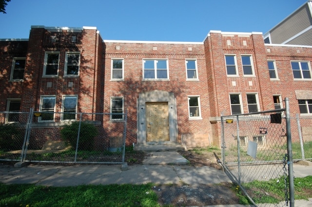 Photo - 5408 First Pl NW