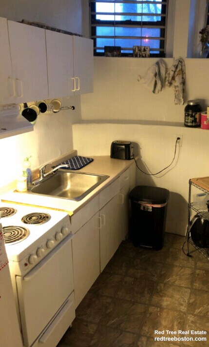 Photo - 583 Beacon St Unit B