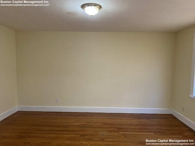 Photo - 462 Highland Ave Apartments Unit 1