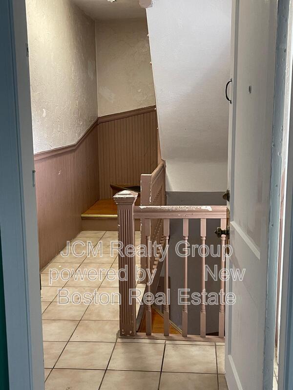 Photo - 98 Margin St Unit 2L