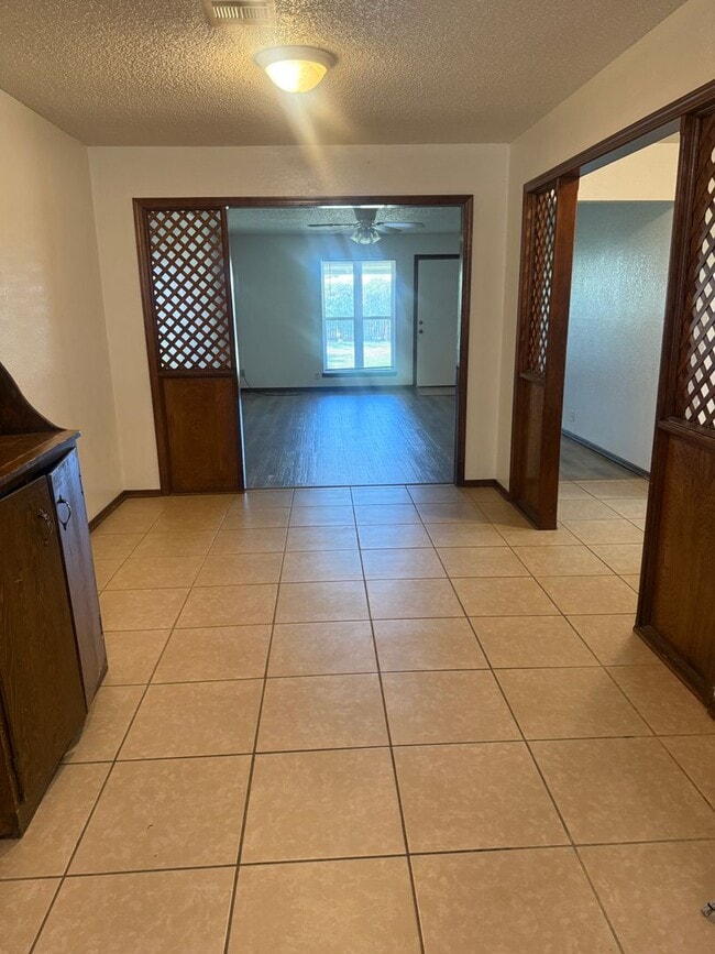 Photo - 1309 Summerton Pl