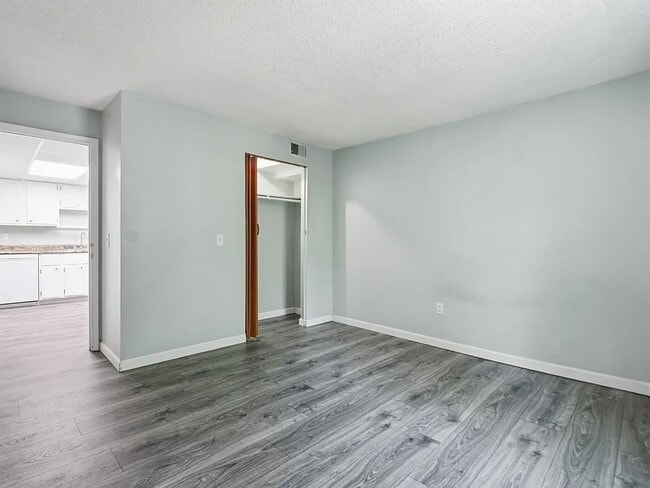 Photo - 15 Shadowbrook Ln Unit 2 bed 2 bath heat/hot water included