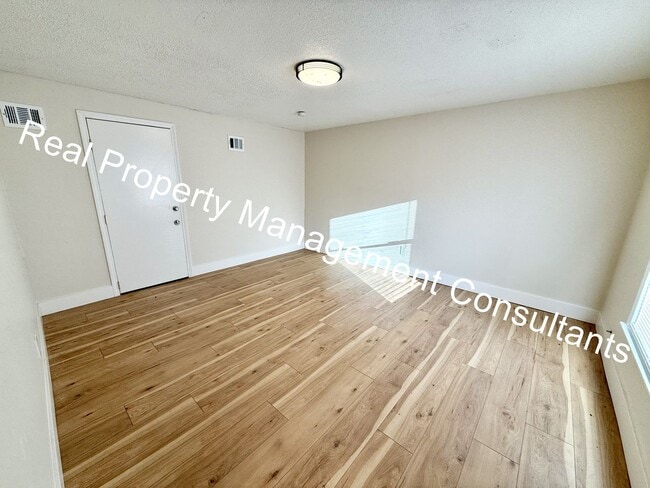Photo - Updated 2-bedroom, 1-bath Duplex