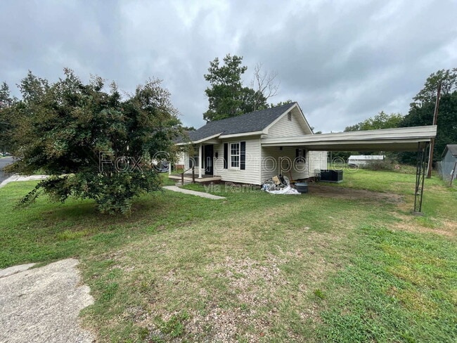 Photo - 207 N Meriah St