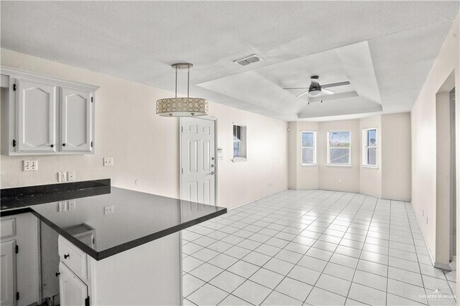 13 Oasis Dr Unidad 202