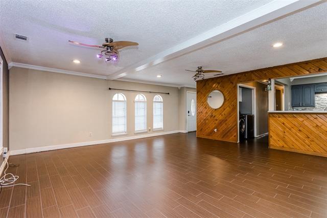 Photo - 2517 Rosewood Dr