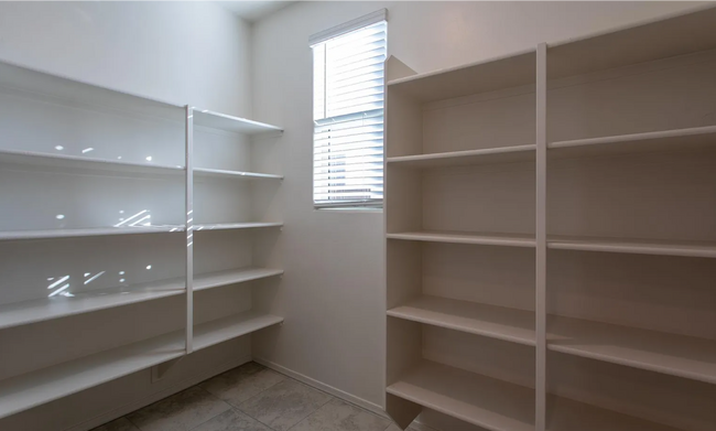 Photo - Beautiful 4 bedroom 2.5 bath home