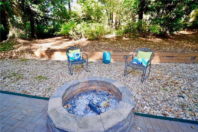 3479 Allen Dr