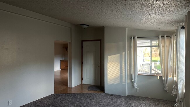 Photo - 3 Bedroom Manufactured Home in 55+Older