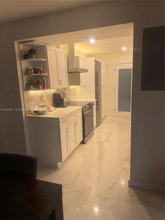 Photo - 3922 NE 166th St Unit S316