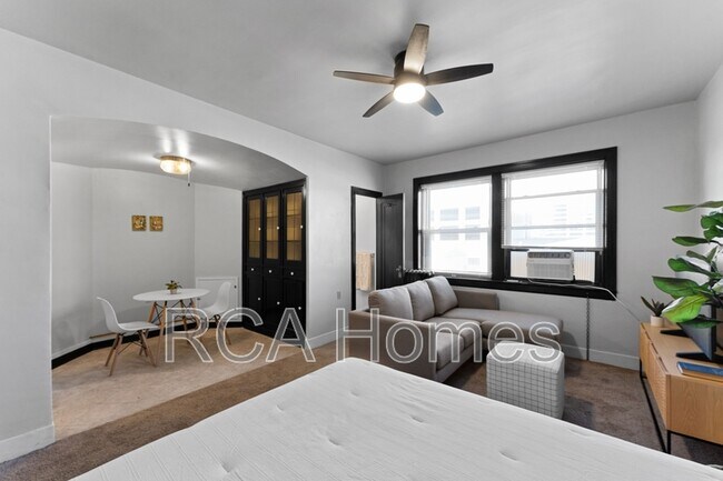 Photo - 37 West St Clair Street Unidad 311