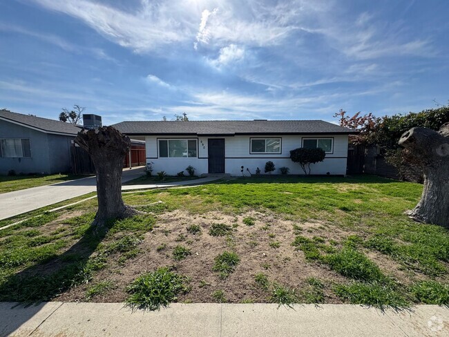 Building Photo - 690 Quincy St Rental