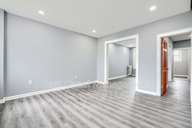 Photo - 2316 Garrett Ave