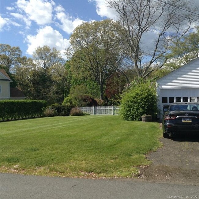 Photo - 22 Fairview Ave