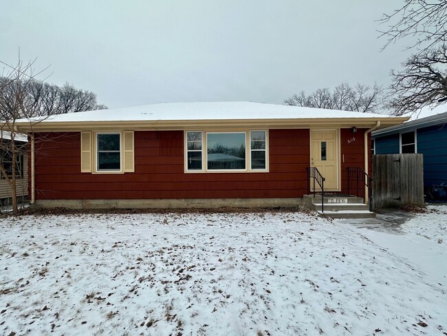 Amazing 4 Bedroom 1 Bathroom Home in Minne... - Amazing 4 Bedroom 1 Bathroom Home in Minne...