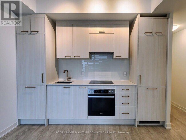 Photo - 634 Church St Unit 4106