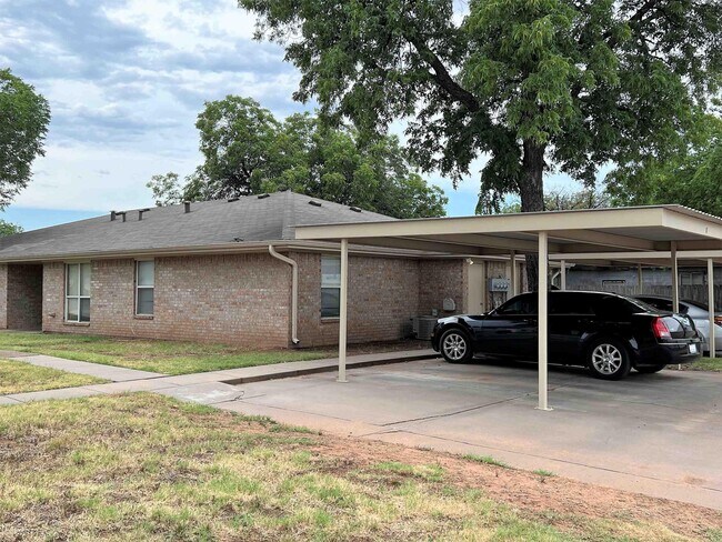 Photo - 2200 Fillmore St