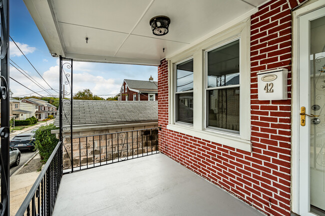 Photo - 923 Stewart St Townhome