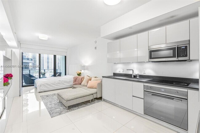 Photo - 1010 Brickell Ave Unit 1710