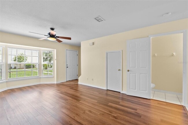 Photo - 37308 Embassy Pk Ln