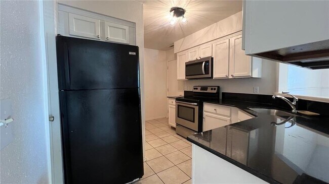 Photo - 10 Brookhaven Ct