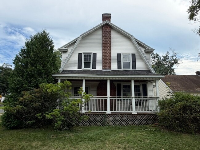 Photo - 184 Hartford Terrace
