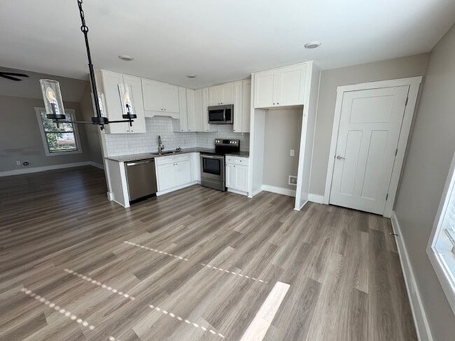 Photo - 515 Boulevard