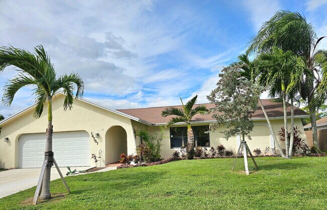 Building Photo - 14507 Larkspur Ln