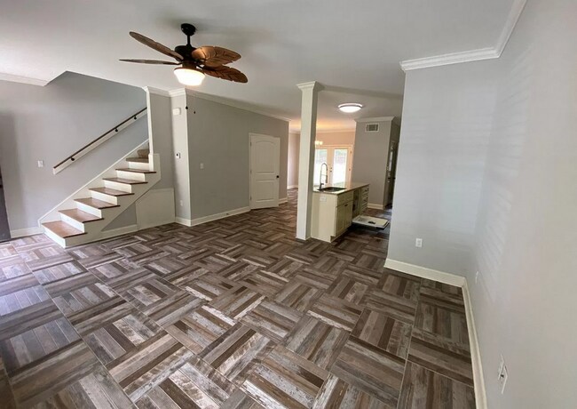 Photo - 3 bed/2.5 Bath