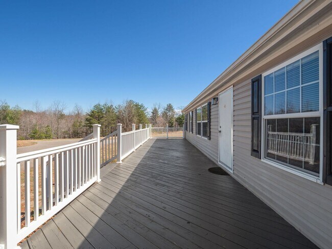 Photo - 3 bed/2 bath House for Rent in Ferrum!